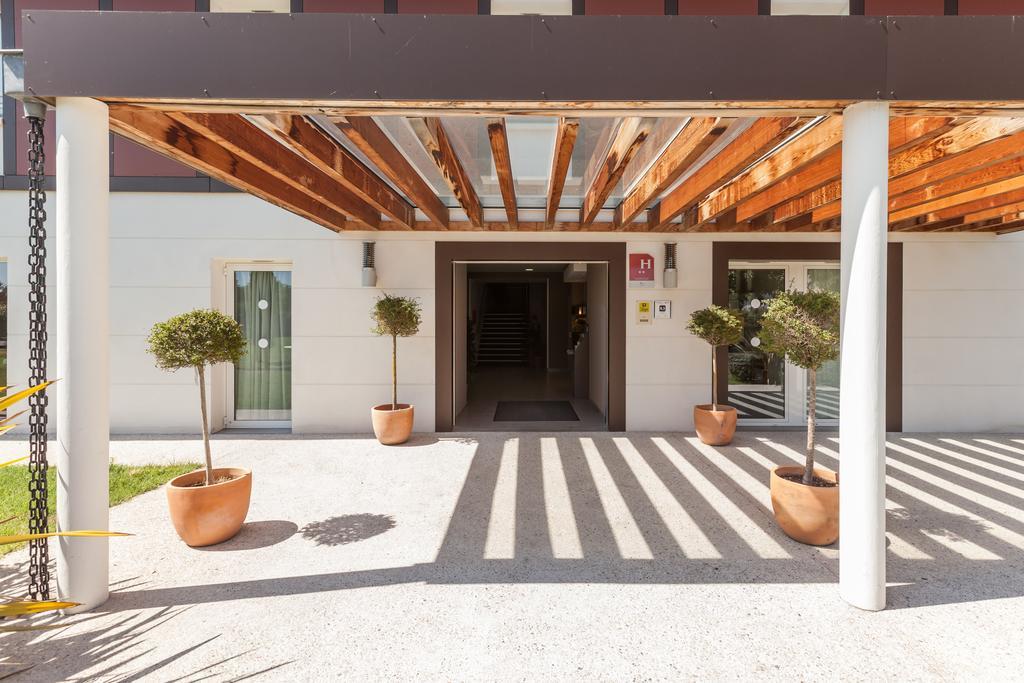 Hotel Alienor Langon (Gironde) Exterior foto
