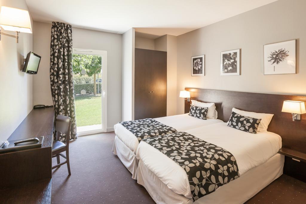 Hotel Alienor Langon (Gironde) Quarto foto